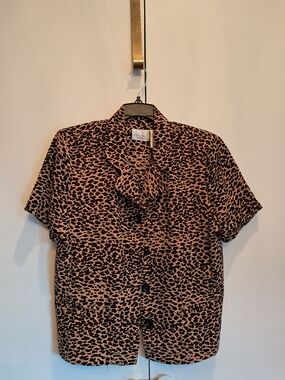 Halmode Petites Leopard Print Short-Sleeve Button-Front Shirt - Tan/Black
